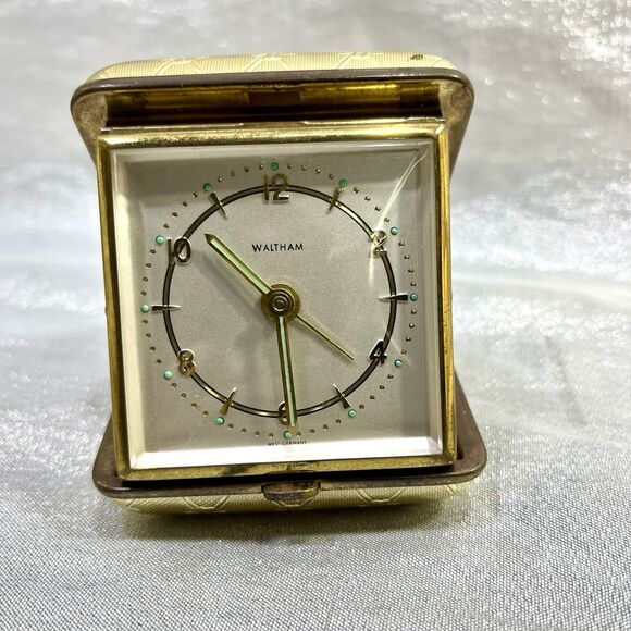 Vintage Waltham Wind Up West Germany Gold Tone Travel Glow Alarm Clock - Picture 1 of 11